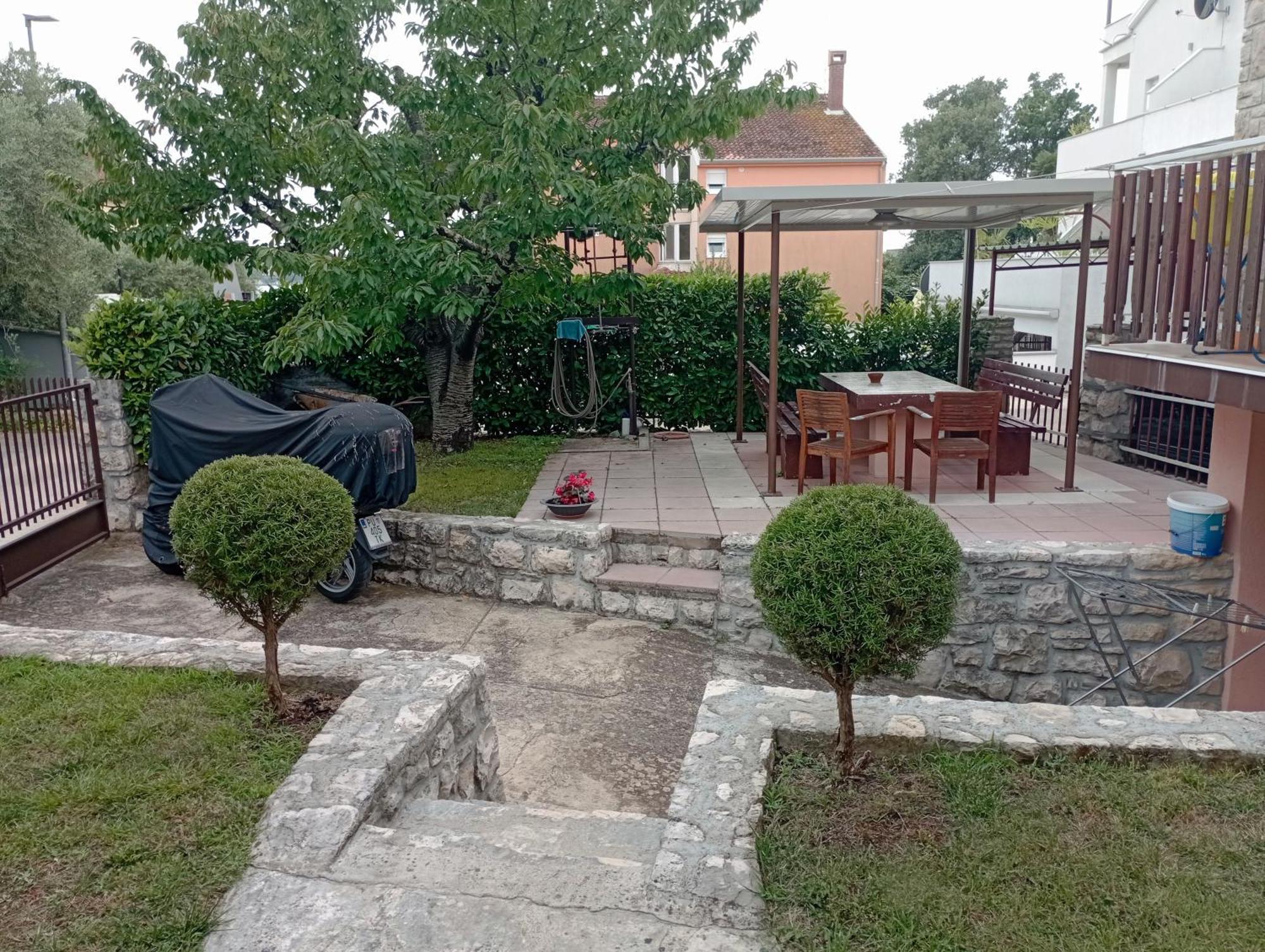 Apartmán Apartman Sole Karigador Exteriér fotografie